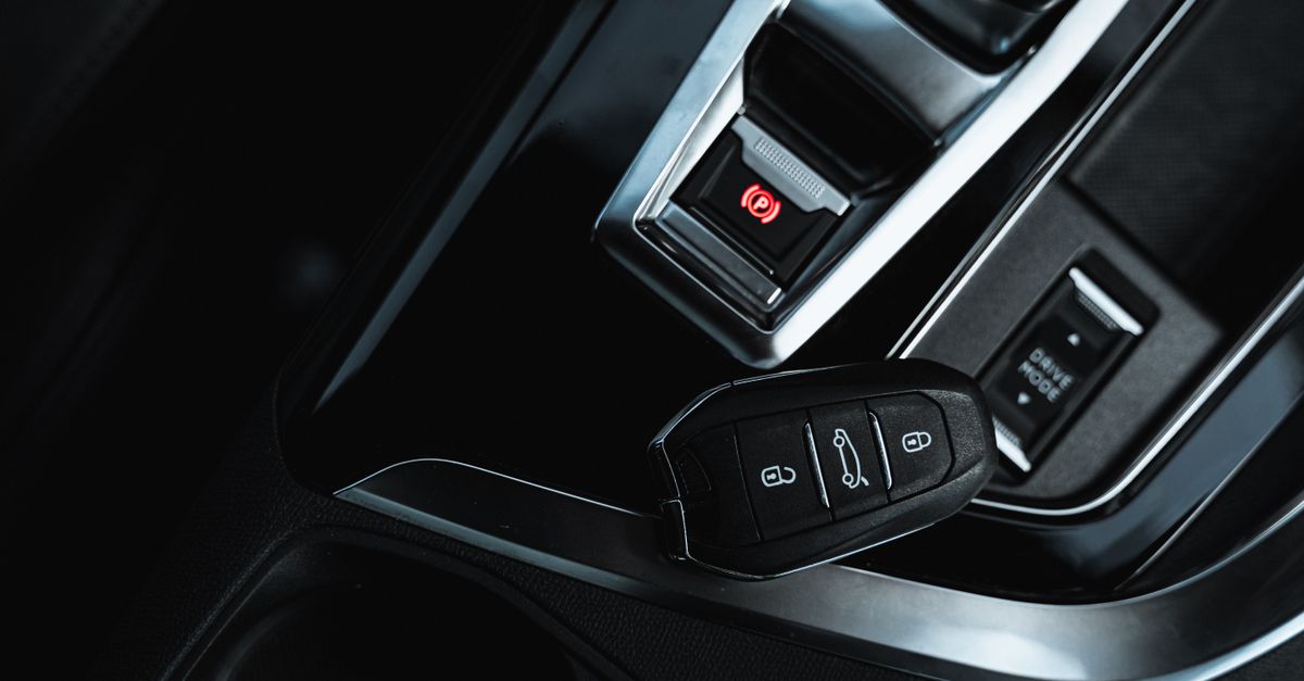 Chevrolet car key fob — Sheepshead Bay Locksmith Brooklyn